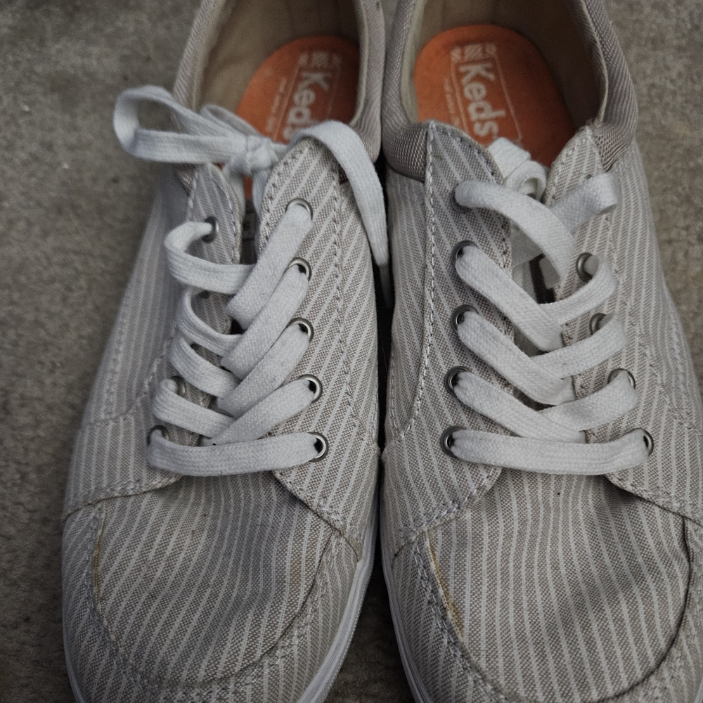Keds Women's Tan Striped Sneakers Size 9
